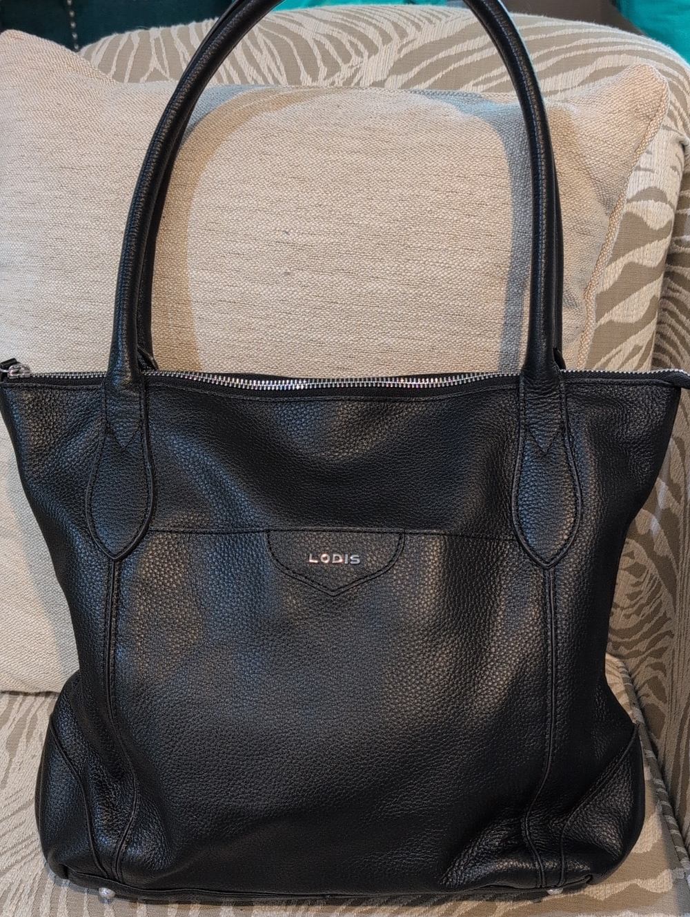 Lodis Sierra Black Leather Tote